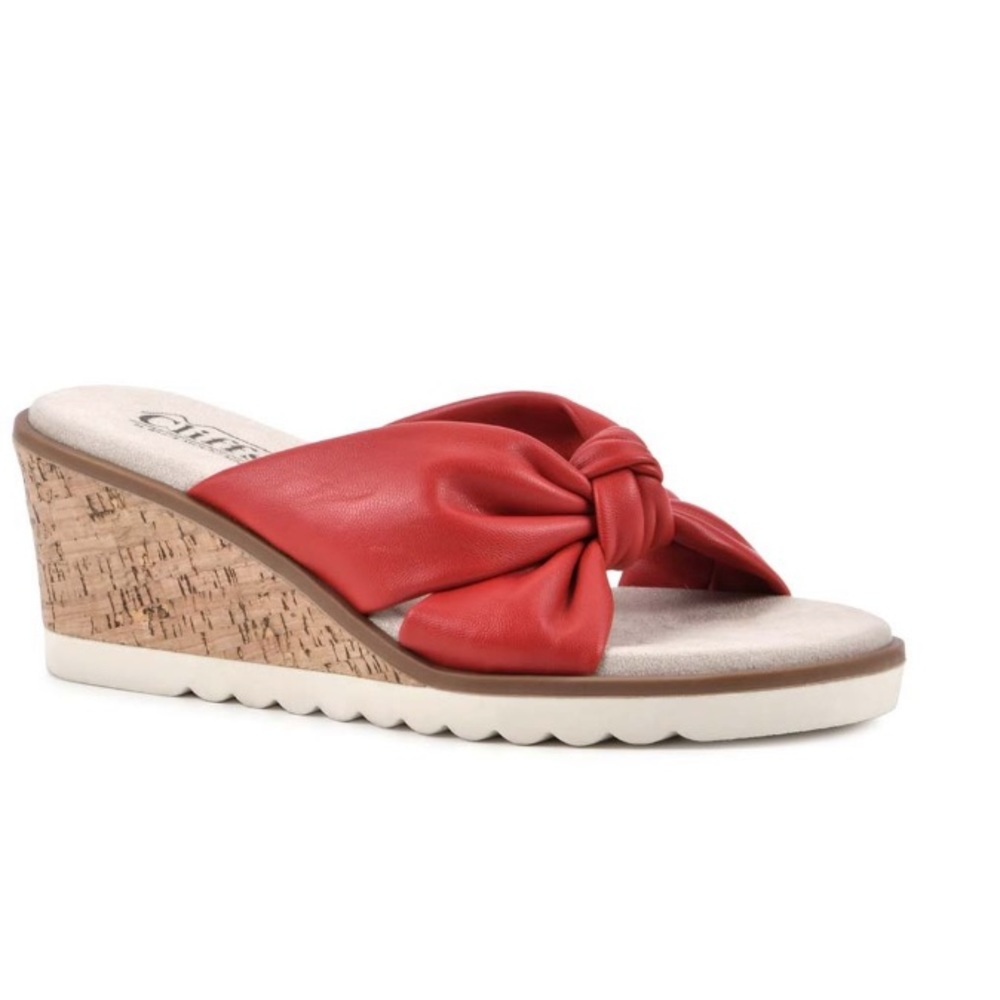 New Cliffs by White Mountain Red. Adrielle Bow Wedge Sandals Women’s Size 7.5